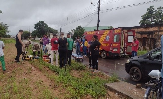 Adolescente que foi atropelado em faixa de pedestre morre no Hospital Regional