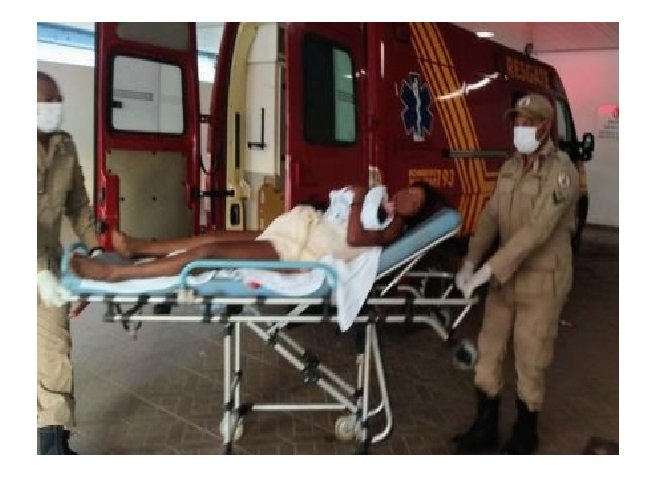 Mulher dá à luz uma menina dentro de viatura dos Bombeiros