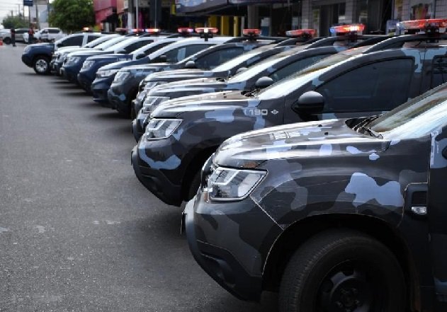 PM prende suspeito após tentativa de furto em comércio