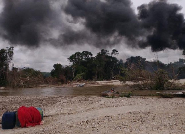 Dois homens morrem em garimpo ilegal dentro terra indígena que já teve 1,5 mil hectares destruídos pela mineração