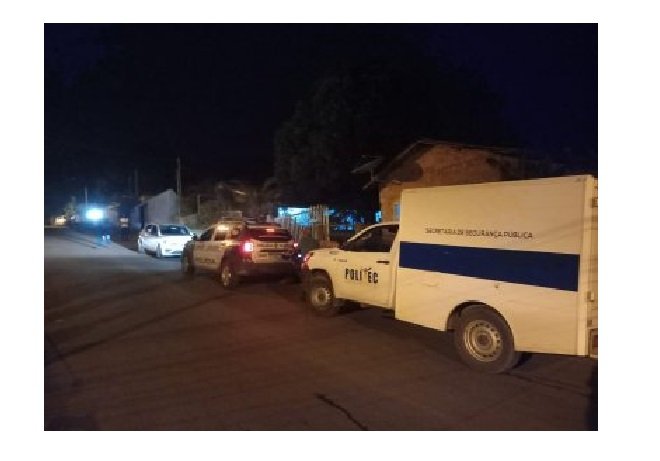 Homem mata ex-mulher, esfaqueia sogro e tenta se matar cortando pulso e pescoço