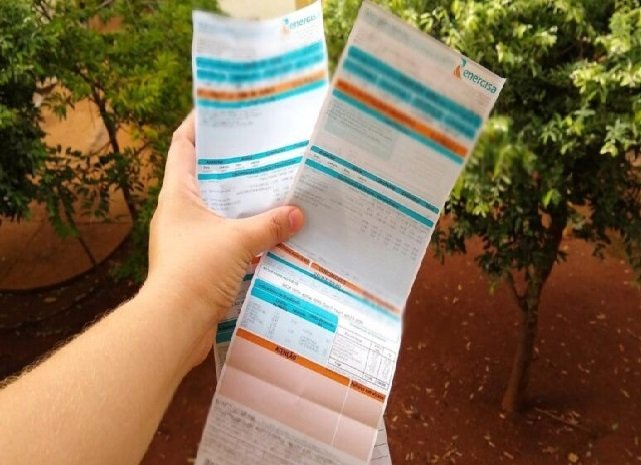 A partir de janeiro, ICMS da energia elétrica será de 17%; conta de luz pode ficar até 12% mais barata