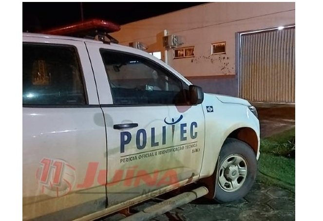 Uma pessoa morre e outras três ficam feridas em grave acidente envolvendo três motos