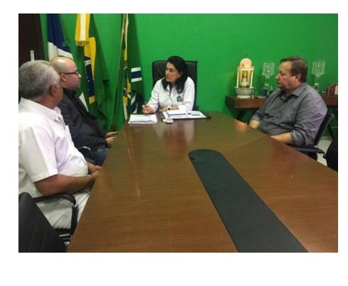 Prefeita assina contrato com nova administradora da UPA e anuncia processo seletivo