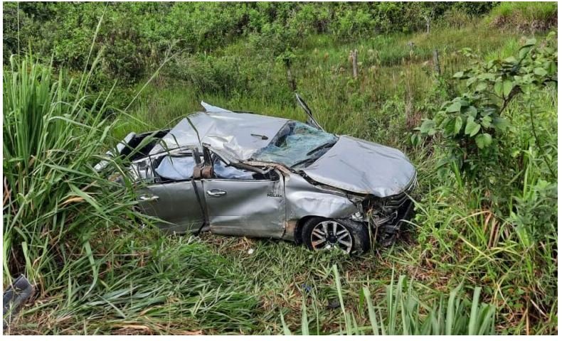 URGENTE: Duas pessoas morrem em acidente na MT-320. (Fotos)