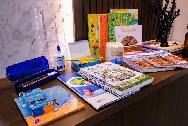 Alunos da rede estadual vão receber kits de material escolar para o ano letivo de 2022
