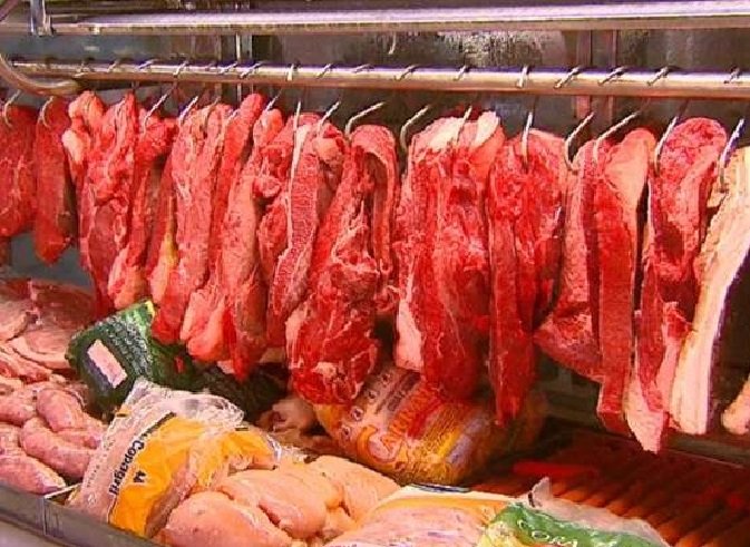 Preço da carne bovina deve subir mais e salgar o churrasco de fim ano