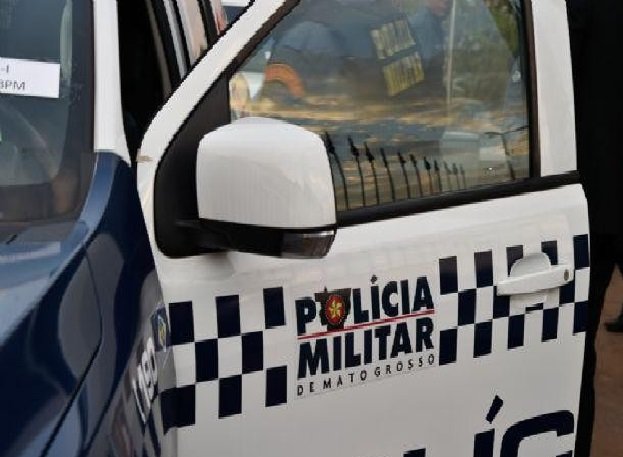 Criminosos arrombam parede de banco e cortam caixa eletrônico em Carlinda