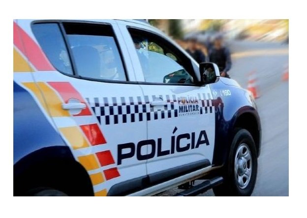 Homem é baleado após ameaçar familiares e policiais
