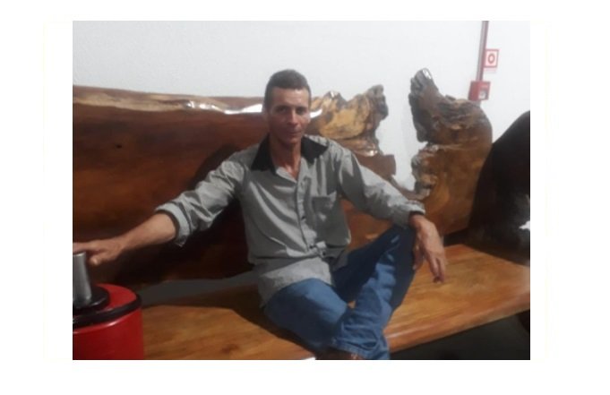Jovem é preso suspeito de matar namorado da mãe por 'não aceitar' relacionamento