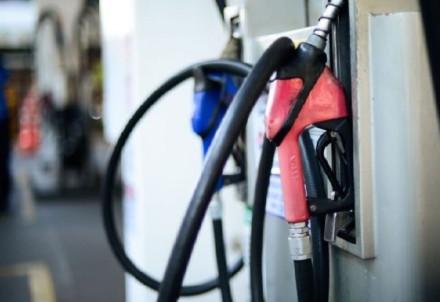 Sancionada lei que autoriza postos a comprarem etanol de produtores