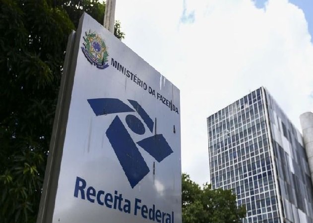 Greve da Receita Federal começa a afetar fiscalização de cargas no país