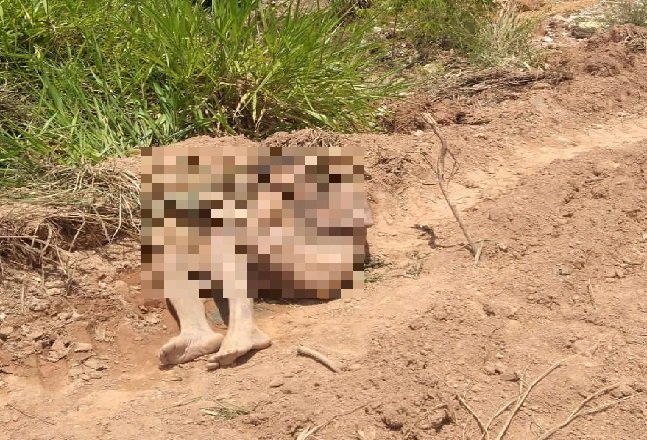 Homem é encontrado morto e sem roupas