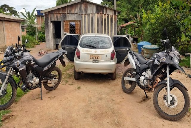 Veículo furtado da Prefeitura de Peixoto é localizado abandonado uma residência em Guarantã do Norte