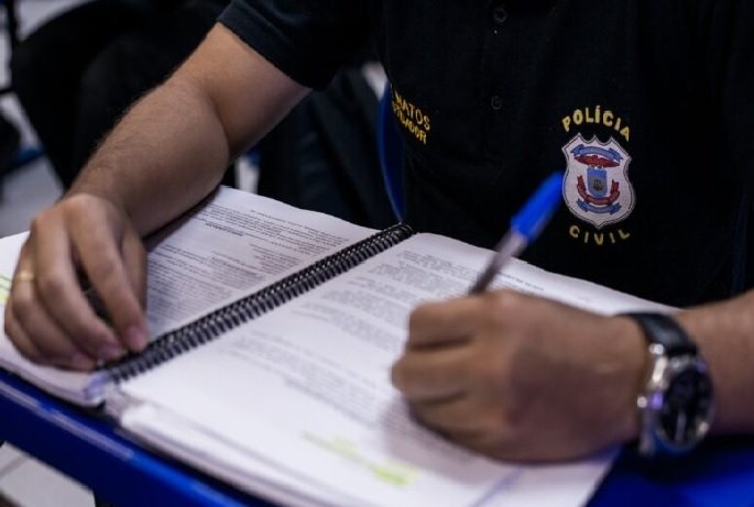 Concurso para polícia e bombeiro em MT cobra exame de HIV e número mínimo de dentes e OAB aponta discriminação