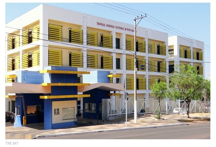POSTS SOB MIRA DA JUSTIÇA Facebook tem 5 dias para fornecer dados de Taques, Mendes e outros onze pré-candidatos