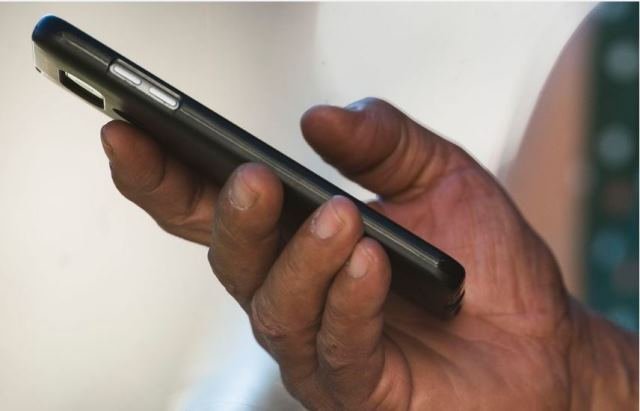Celular irregular será bloqueado a partir de sábado em 10 estados