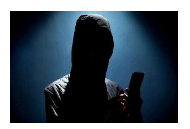 Homem troca 'nudes' e sofre extorsão de R$ 4.500