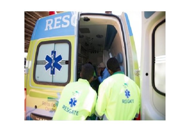 Caminhoneiro morre esmagado em acidente em MT