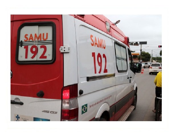 Criança deixar espingarda cair no chão e leva tiro nas costas