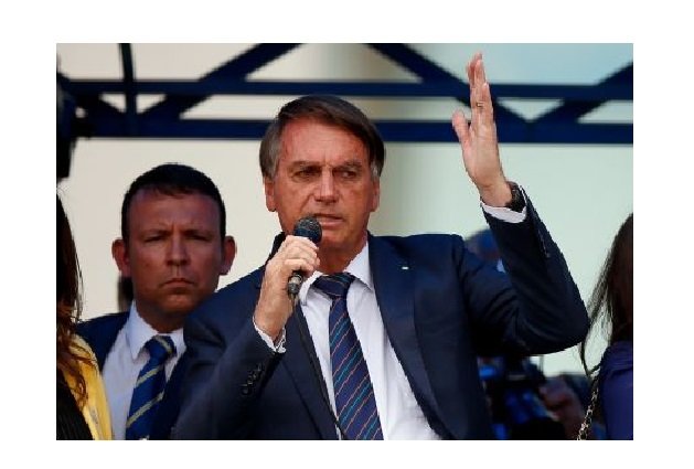 Bolsonaro diz que cerco ao Telegram no Brasil é uma covardia