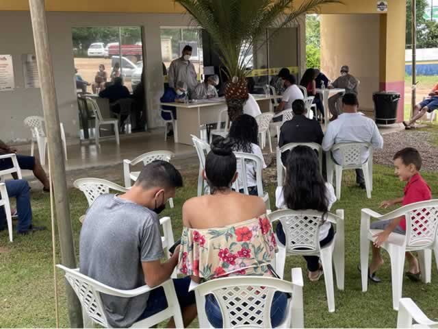 Pontos de atendimentos de COVID em Colíder, lotado e Prefeito fazendo calendário de festas!