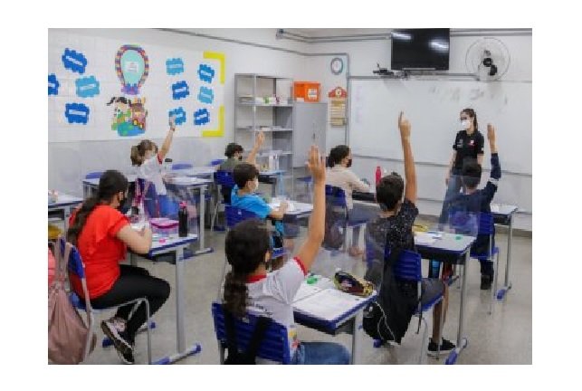 MPE vê falhas e dá 5 dias para secretário explicar seletivo na Educação de MT