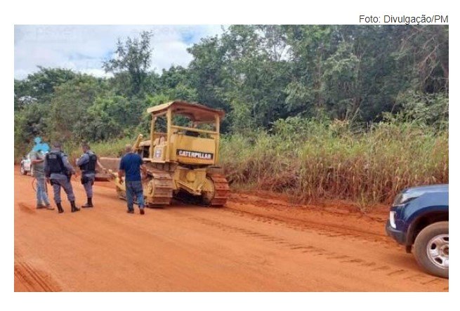 Policial Militar de Sorriso é preso acusado de furtar trator de propriedade rural em Santa Rita do Trivelato-MT