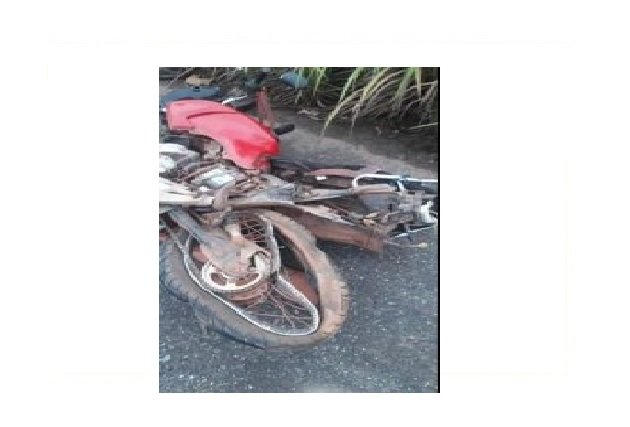 Motociclista morre em choque com carro em rodovia de MT