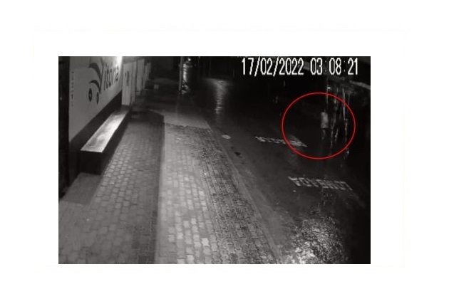 Mulher é achada morta após ser vista andando na rua