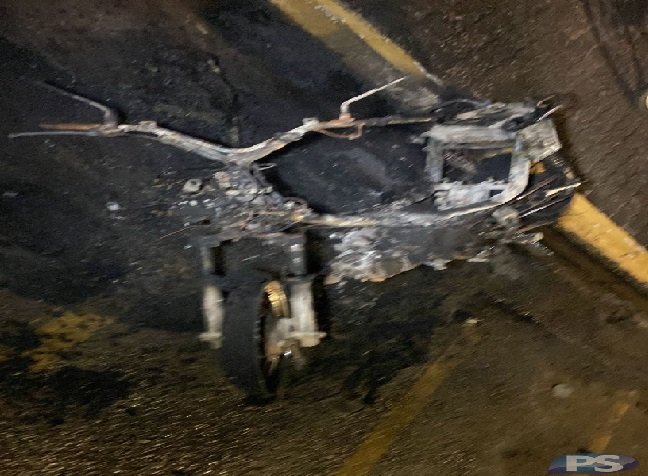 Motocicleta é destruída pelo fogo em cidade de MT