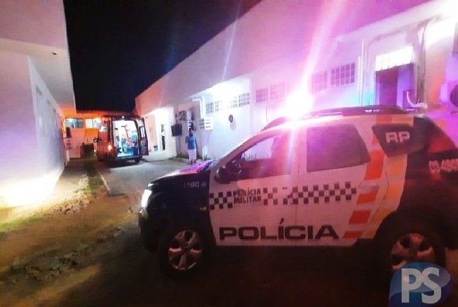 Filho é esfaqueado pelo pai durante briga familiar
