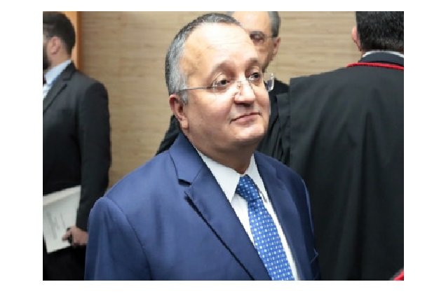 MPF pede que Taques seja investigado pela Justiça comum