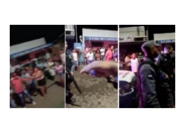 Viatura atropela pedestre e policiais são atacados com tijoladas e pedradas