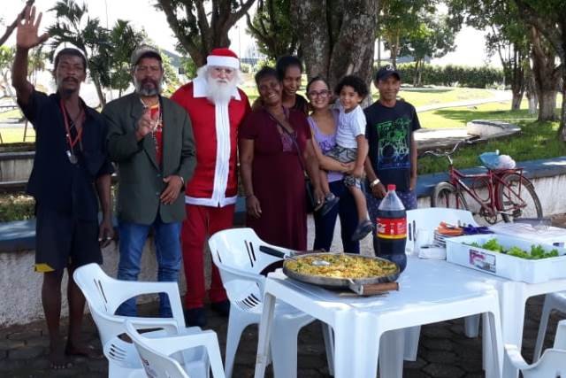 Funcionário publico em Colíder mostra o verdadeiro Espirito do Natal.(Fotos)