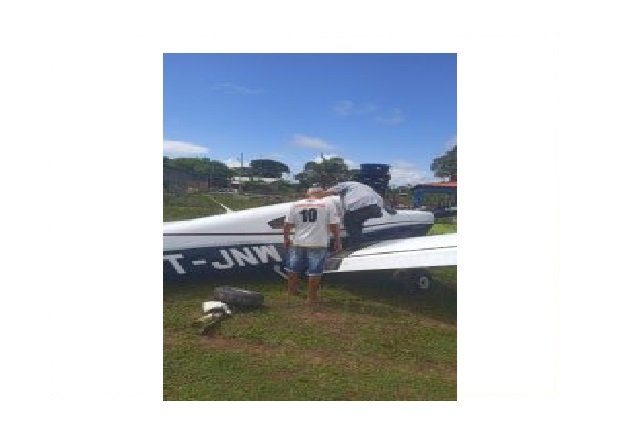 Trem de pouso de avião se parte durante aterrisagem em MT