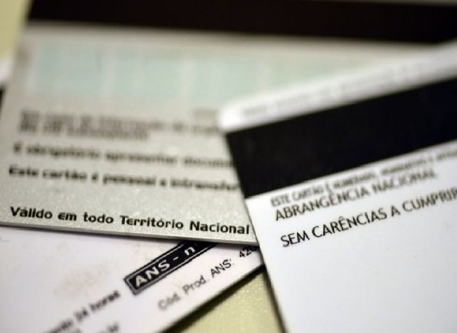 ANS suspende a comercialização de 12 planos de saúde