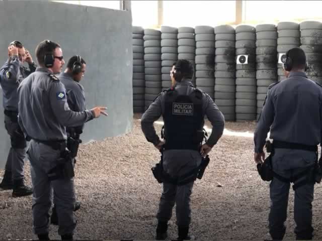 Policiais Militares das cidades de Colíder e Canaã realizam curso de tiro com pistolas Glock. (Vídeo)