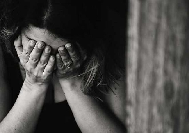Mulher é presa pela Polícia Civil suspeita de tentar matar ex-companheira