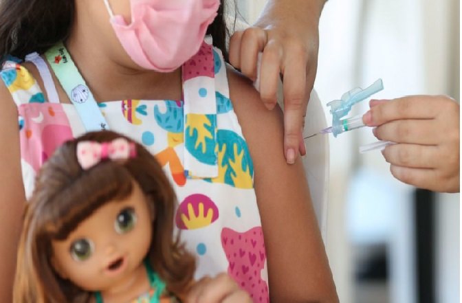 Fiocruz alerta para aumento de casos de Síndrome Respiratória Aguda Grave em crianças