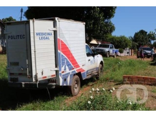 Jovem de 22 anos é assassinado quando chegava em casa
