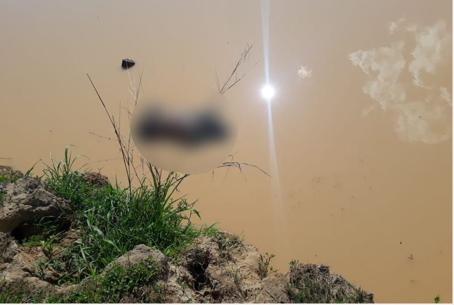 Corpo com marcas de tiros é encontrado boiando em açude de MT