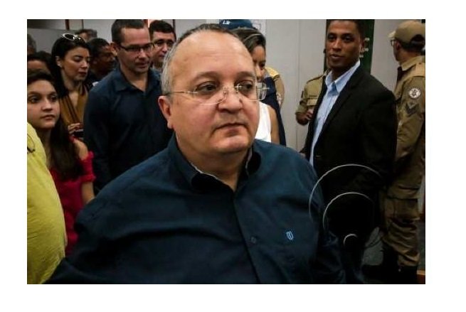 Juiz homologa arquivamento de inquérito sobre suposto caixa 2 pago a Taques