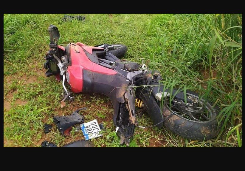 Homem morre ao perder controle da motocicleta que pilotava