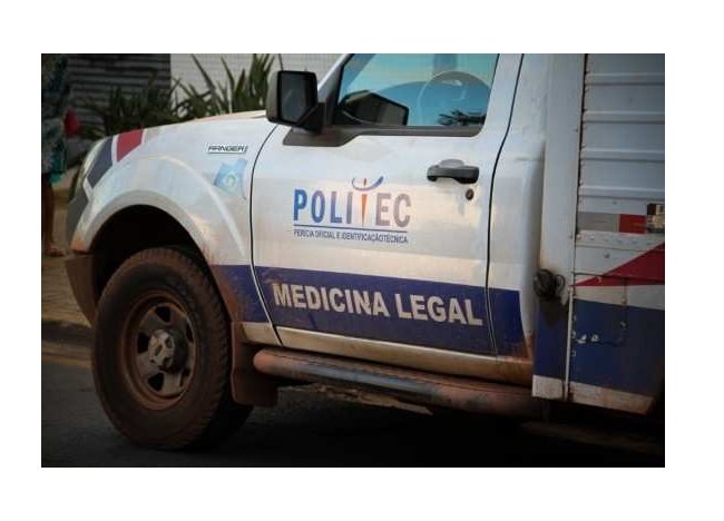 Homem é assassinado a tiros em frente à boate em MT