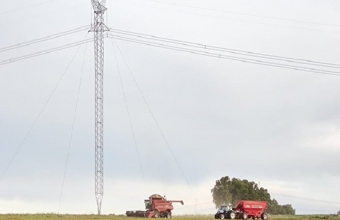 Acidentes de máquinas agrícolas com rede elétrica afetam 12 mil clientes em MT
