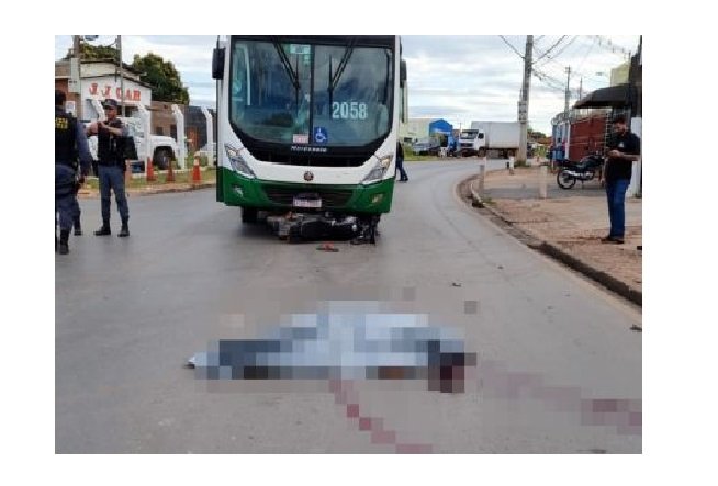 Motociclista morre em colisão com ônibus em rua de MT