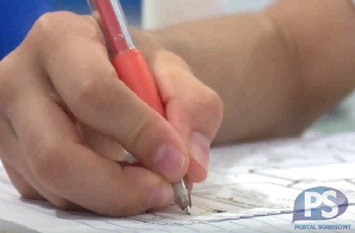 Veja vagas disponíveis em seletivos e concursos em MT