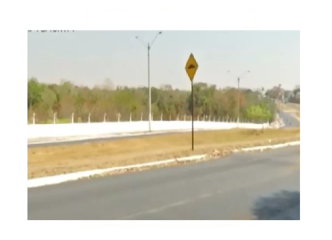 Adolescente morre ao perder o controle e bater moto no meio-fio em MT