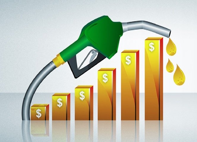 Gasolina sobe pela 2ª semana seguida e atinge novo recorde no país